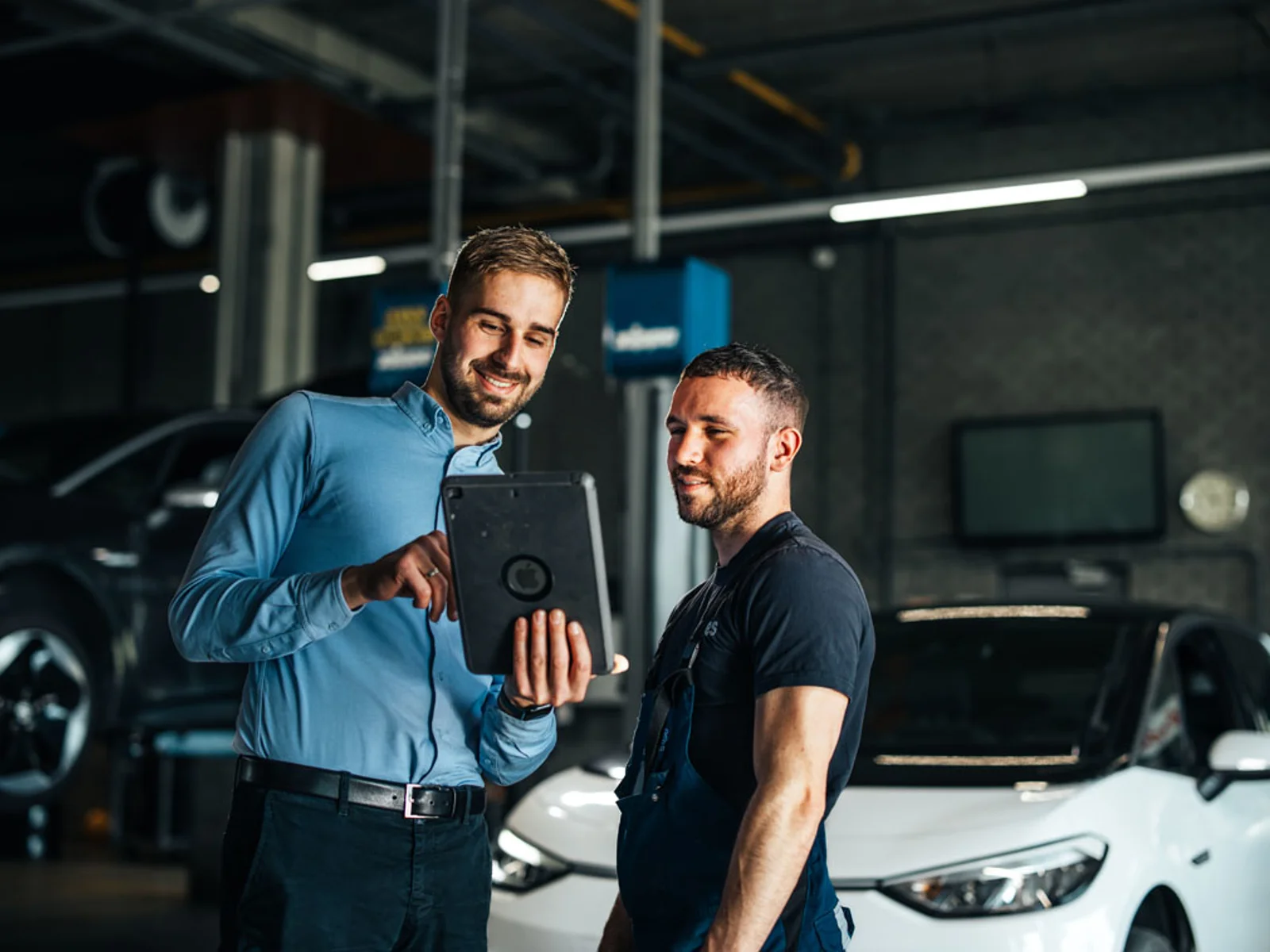 Senior Service Adviseur
